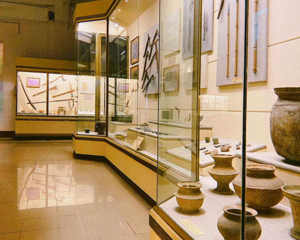 Some antiques reflect the length of history of the Vietnamese people